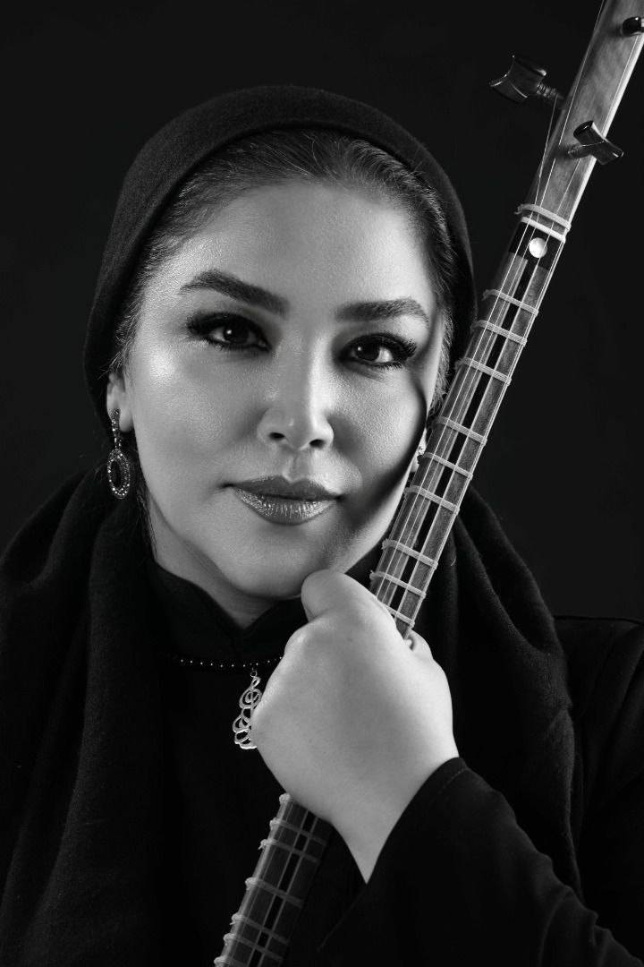 آزاده امیری