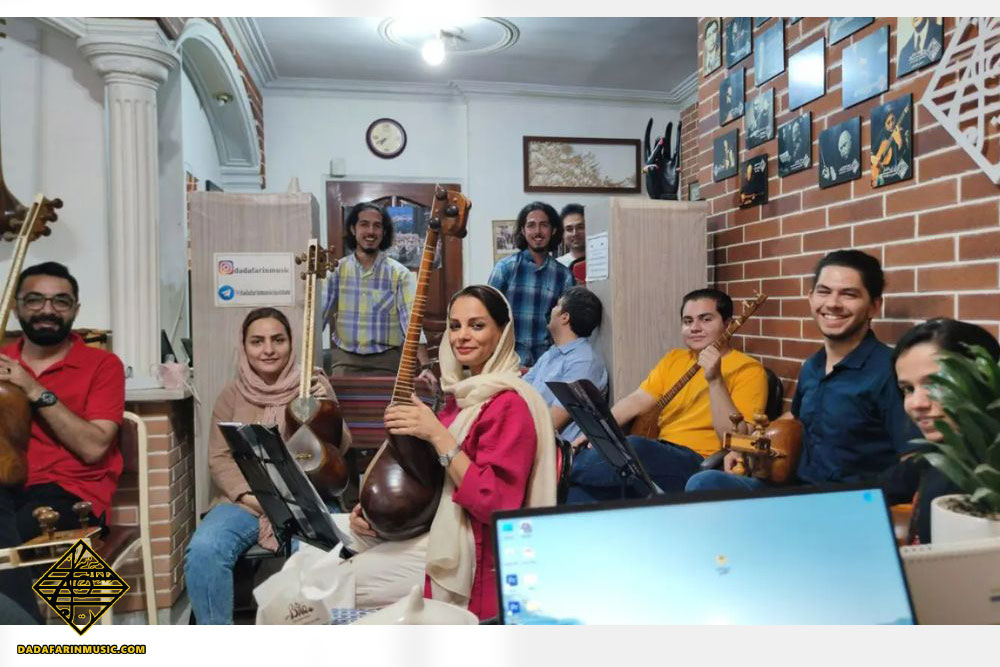آموزشگاه دادآفرین